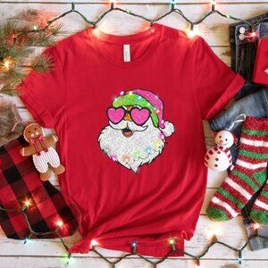 Santa Heart Shirt, Christmas Vibe T-Shirt, Pink Santa Hat Shirt, Christmas Heart